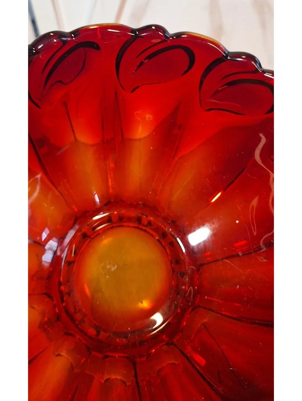 Indiana Glass Tiara Sunset Deep Red Calla Lily Leaf Footed Amberina Bowl 5”T 9”W